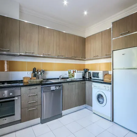 V3, Belo Horizonte Near Beach, *